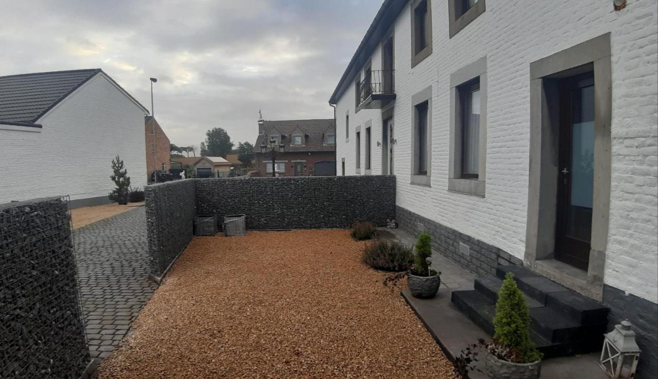 Hoeve Terwinghe Gingelom Bagian luar foto